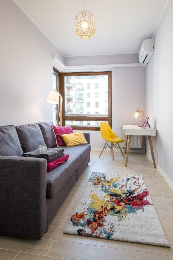 Appartamento Raya Mansion Varsavia Esterno foto
